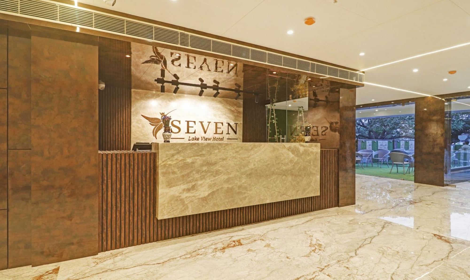 Treebo Premium Seven Lake View Hyderabad Exterior photo